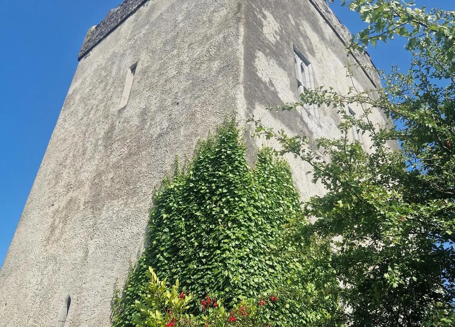 Holiday home Ballindooley Castle Galway